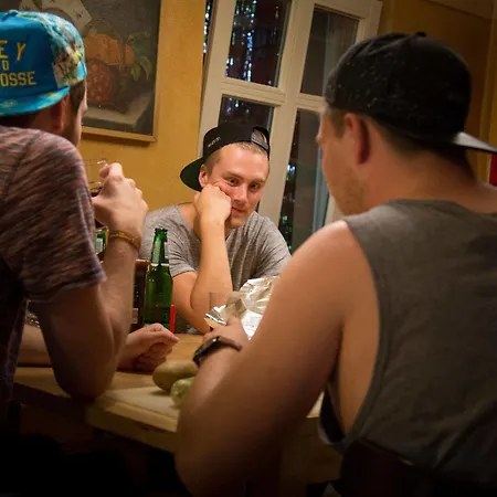 Eastseven ホステル *